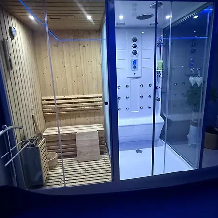 Mezzaloft, 78m2 Apartment
